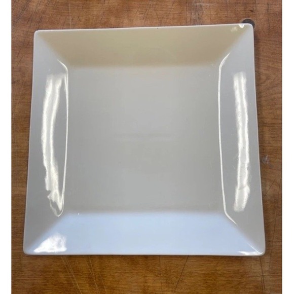 Food Network Porcelain 10" Square Dinner Plates Set 4 Whipped Cream White Bevel - Picture 2 of 13